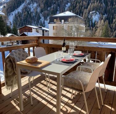 Polaris 1 002 LUXE & SKI LIFT apartment 6 pers in Zinal