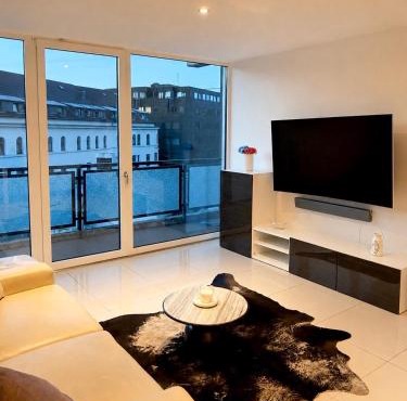 Elegant suite with terrace near Cologne & Düsseldorf in Wuppertal
