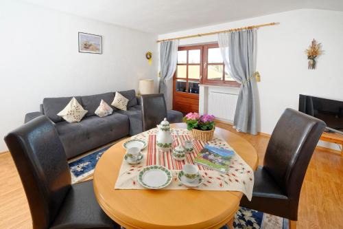 Gästehaus Koyerbauer Boardinghouse Aschau Chiemgau 